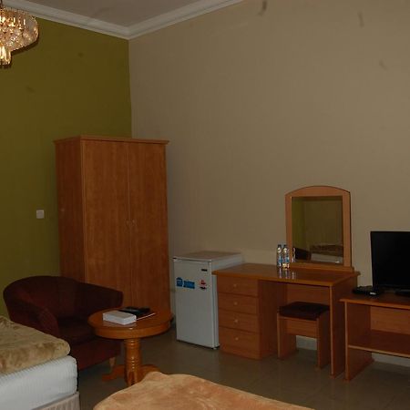 Al Amwaj Hotel Шарджа Экстерьер фото