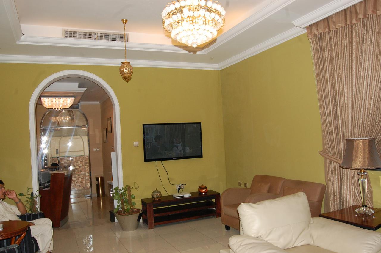 Al Amwaj Hotel Шарджа Экстерьер фото